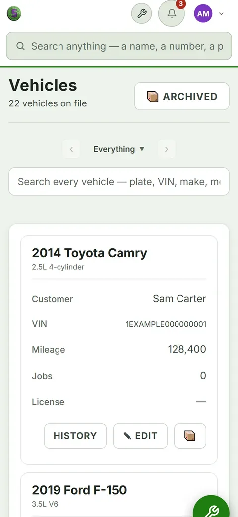 Shop Desk on a phone, vehicles on file screen for Supercanic