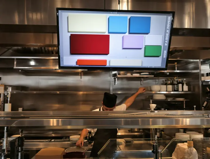 Kitchen display screen above the line in a Lafayette kitchen